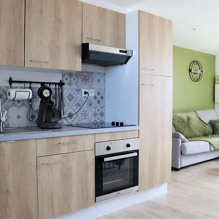Appartement Commerces Alentours Et Proche Eurotunnel Calais