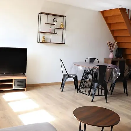 Appartement Commerces Alentours Et Proche Eurotunnel Calais